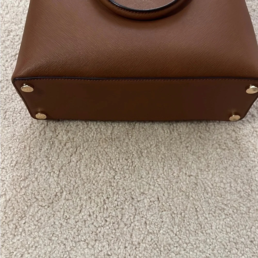 Michael Kors Purse - Picture 4 of 8